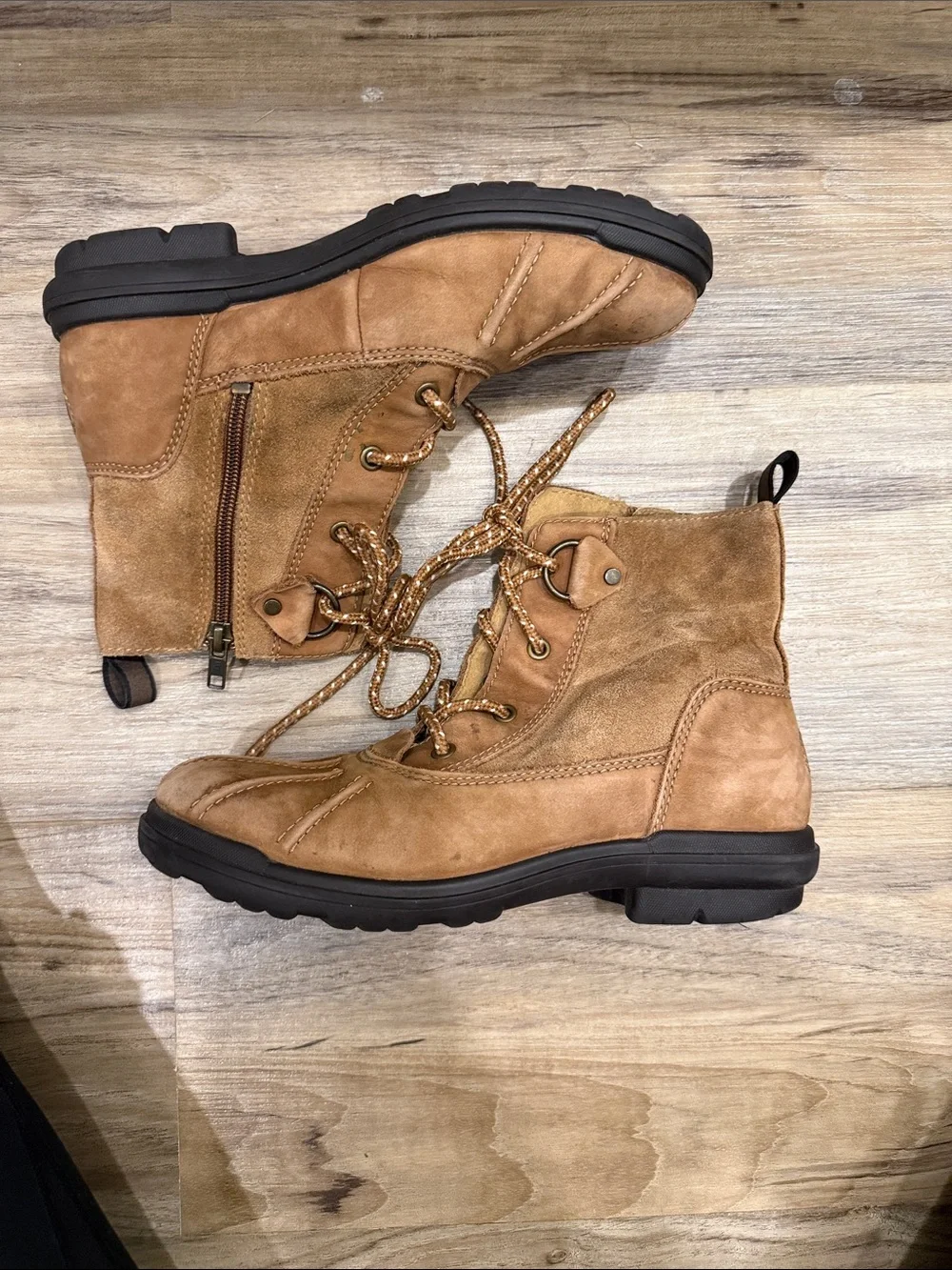 Ugg duckboot